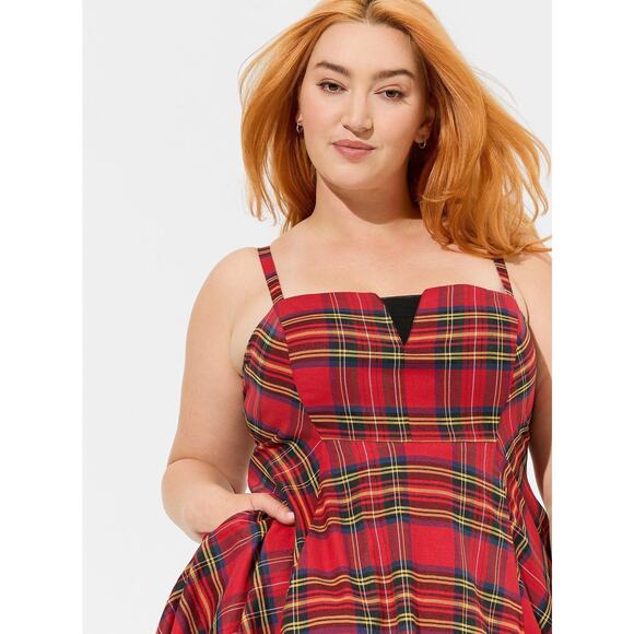 NWT Torrid Betsey Johnson Mini Babydoll Dress - Picture 2 of 5